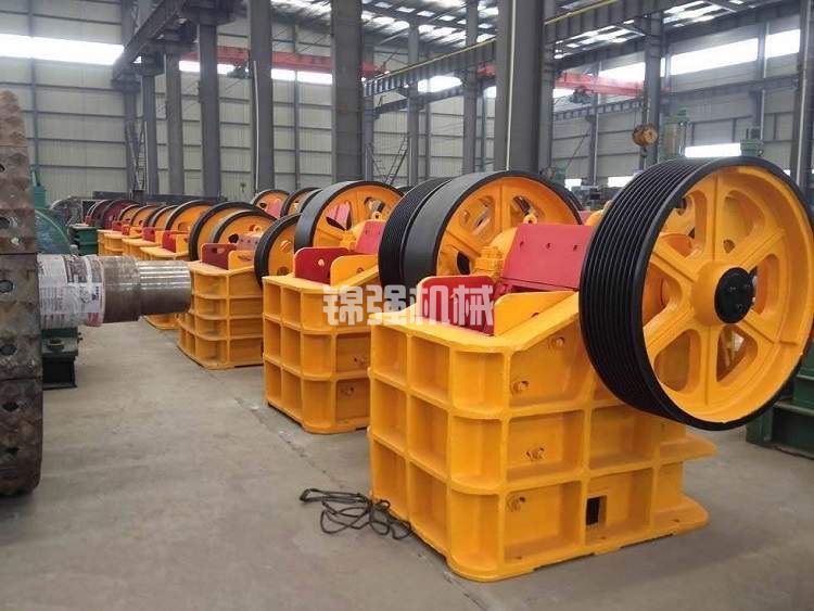 青石破碎機設備有哪些呢？破青石用什么破碎機好？(圖1)